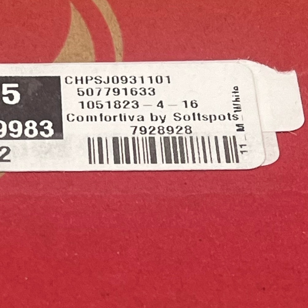 Comfortiva Women's Cream Gold stud stoned comfort memory foam Sandals size 11 - Picture 4 of 8